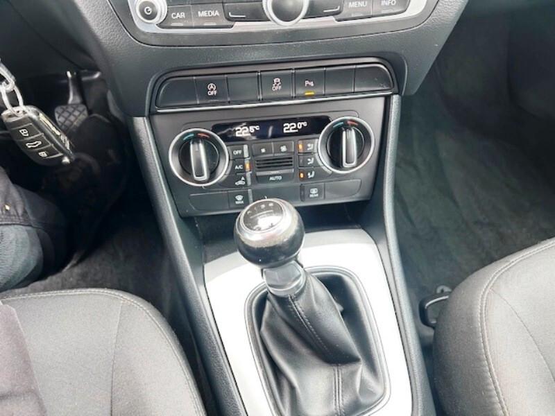 Audi Q3 2.0 TDI 120 CV Sport