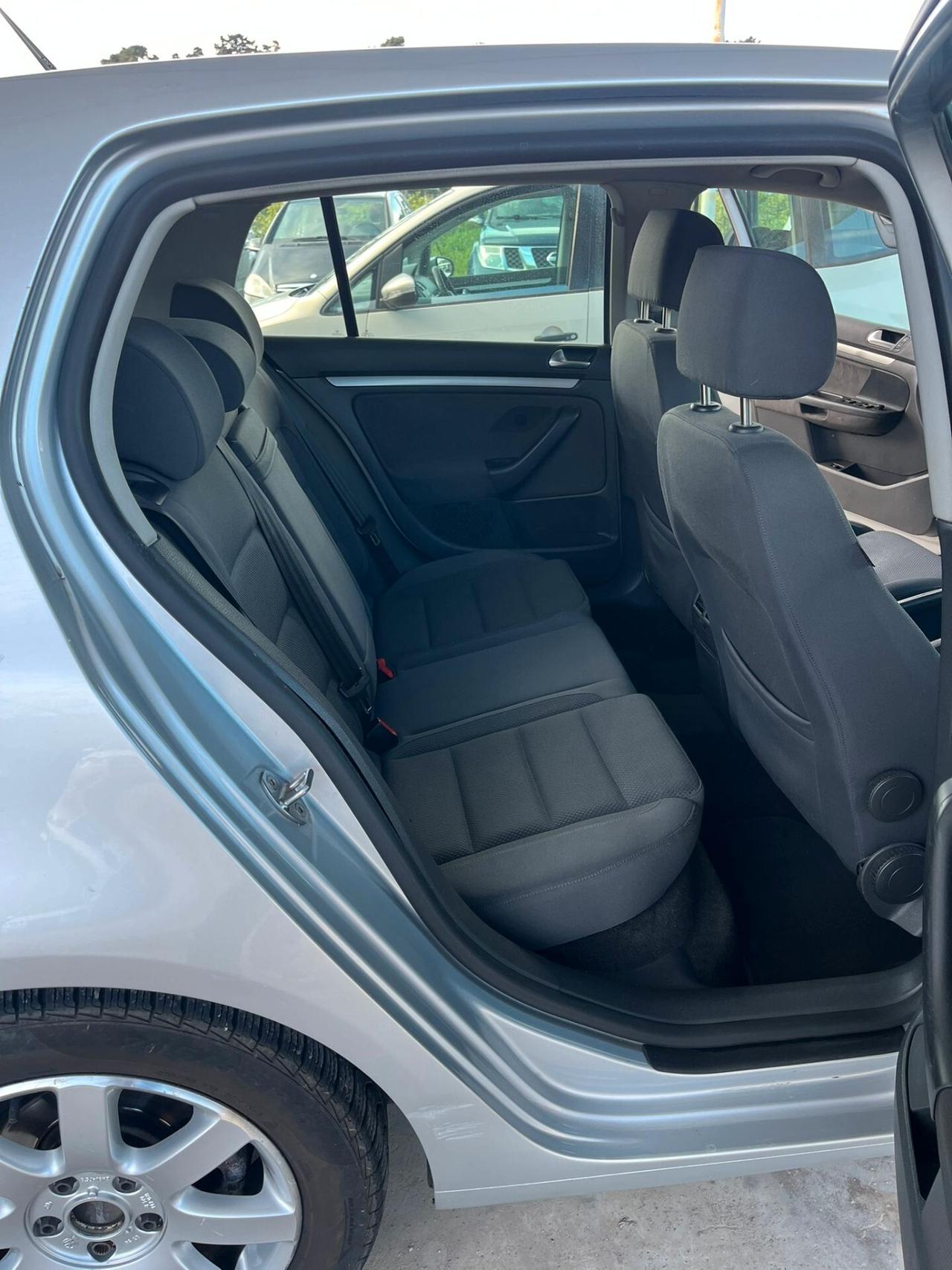 Volkswagen Golf 2.0 TDI 5p. Sportline Ltd.Edition