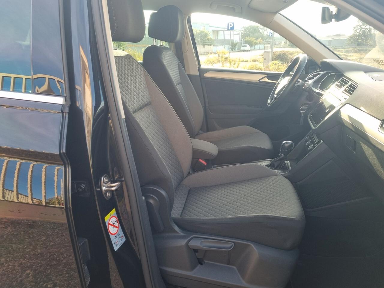 Volkswagen Tiguan 2.0 TDI SCR DSG Business BlueMotion Technology