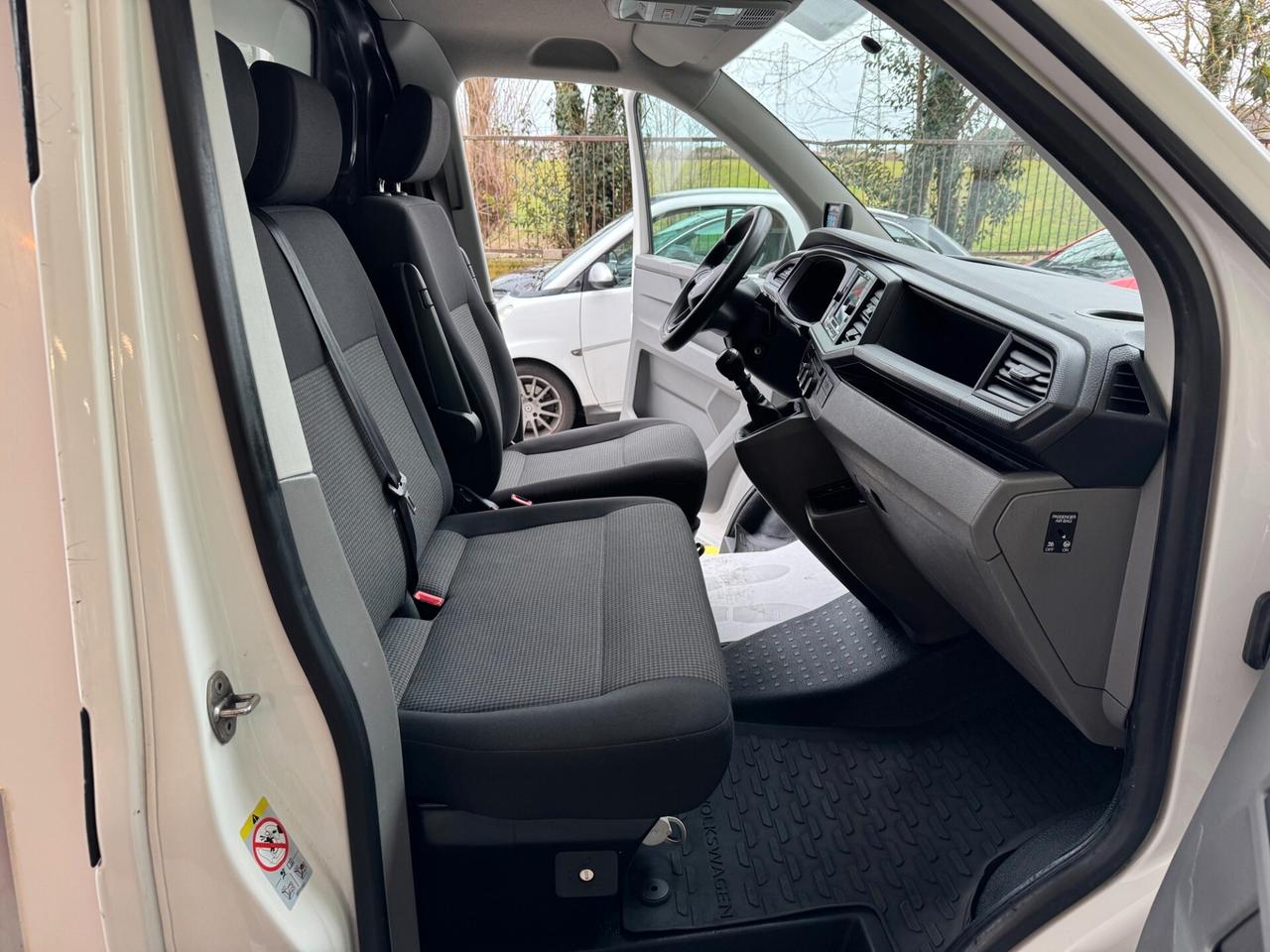 Volkswagen T6.1 Transporter 2.0TDI FRIGO FNAX 2027