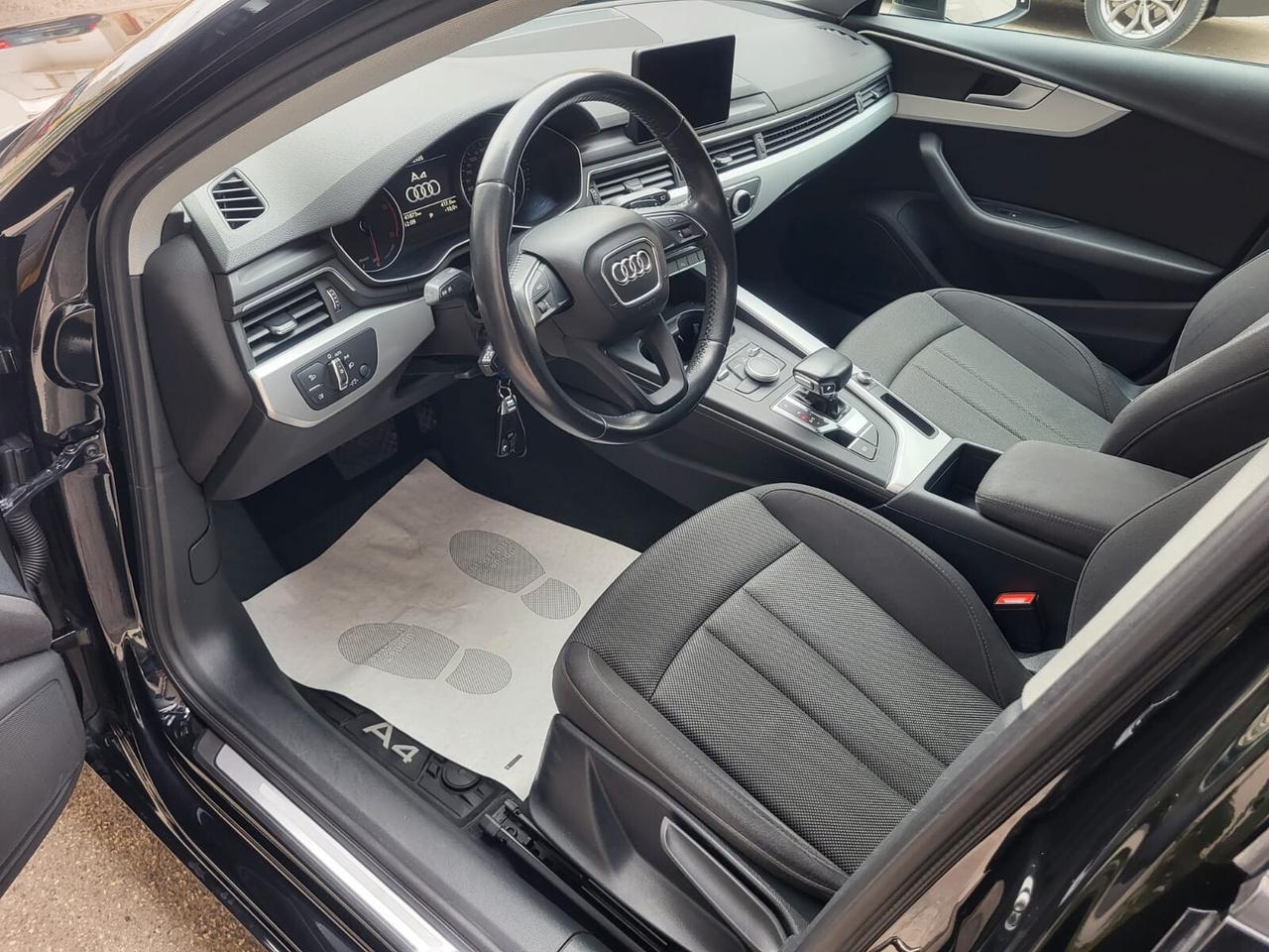 Audi A4 Avant 2.0 TDI 150 CV S -Tronic Business...