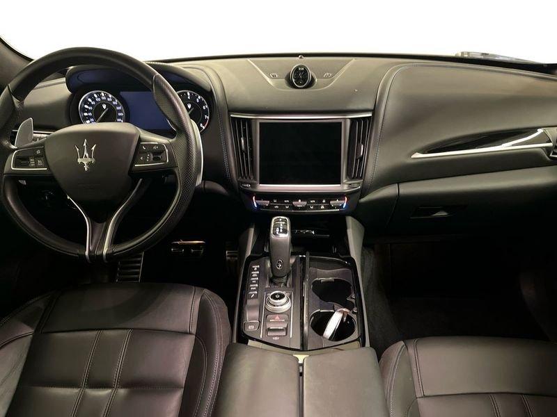 Maserati Levante 330 CV MHEV GT