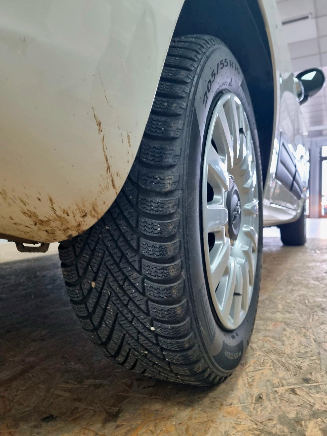 FIAT 500L Pro 1.6 MJT 120CV LOUNGE 4 posti (N1)