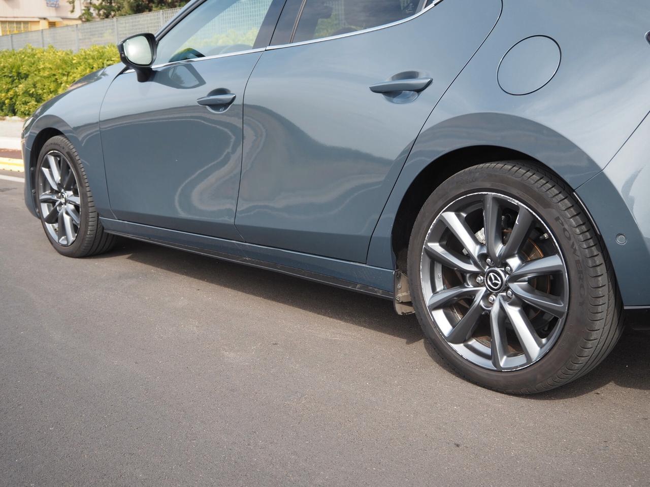 Mazda 3 1.8L Skyactiv-D Exceed
