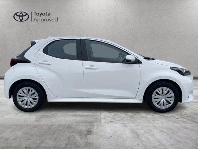 TOYOTA Yaris 1.5 Hybrid 5 porte Active