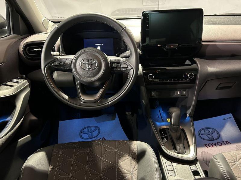 Toyota Yaris Cross 1.5 Hybrid 5p. E-CVT AWD-i Lounge