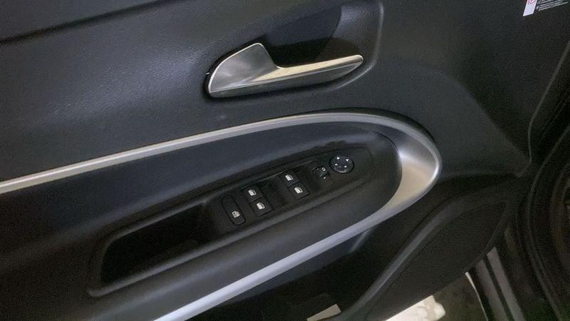 Jeep Avenger Avenger 1.2 Turbo 100 CV Altitude