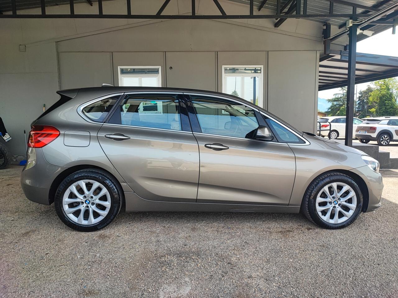 Bmw 2er Active Tourer 218d Sport