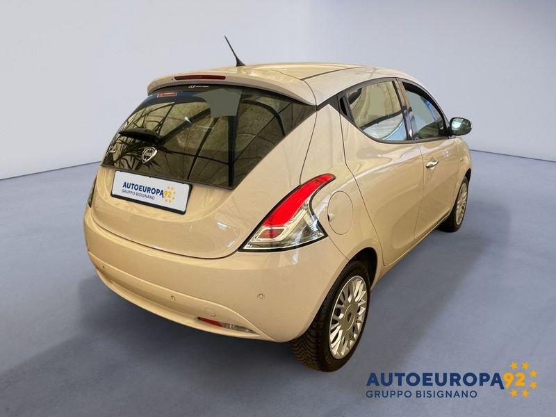 Lancia Ypsilon 1.2 69cv GPL Ecochic Gold