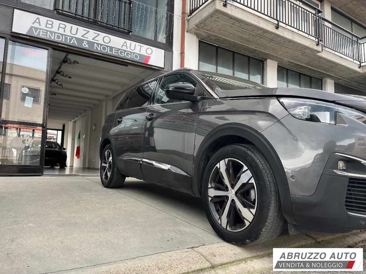 PEUGEOT 5008 HDi 130 EAT8 GT Pack PROMO