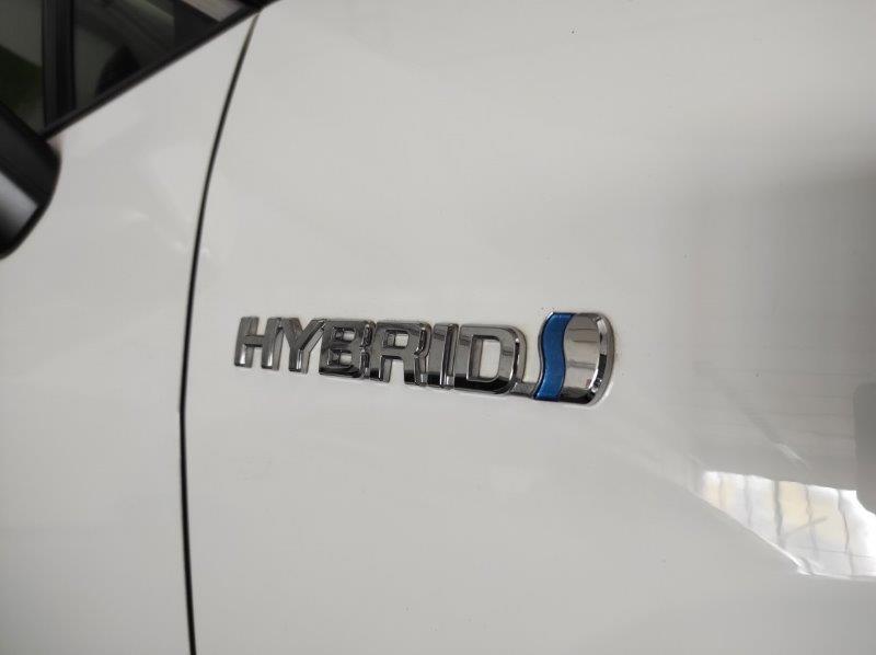 TOYOTA RAV4 5ª serie - RAV4 2.5 HV (218CV) E-CVT 2WD Business