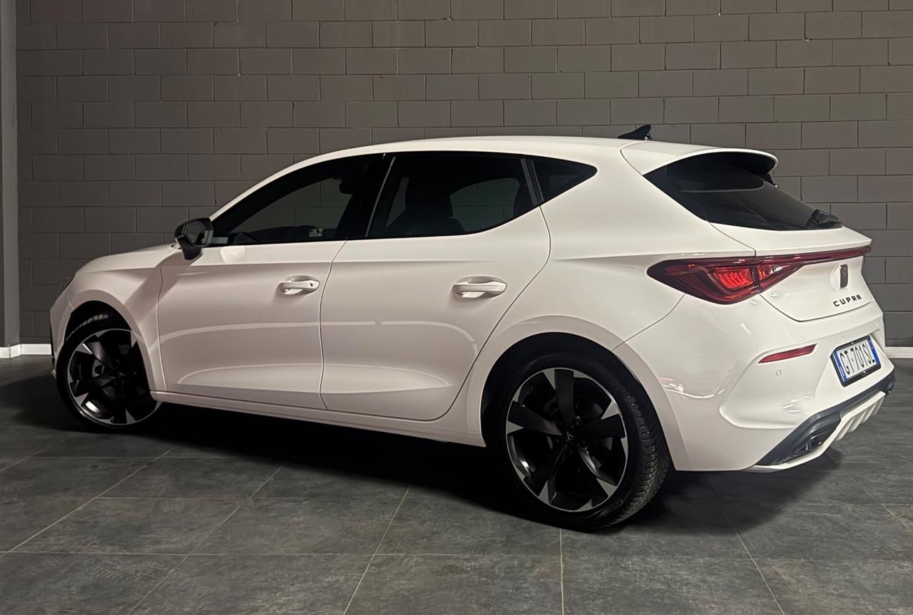 Cupra Leon 1.5 Hybrid 150 CV DSG