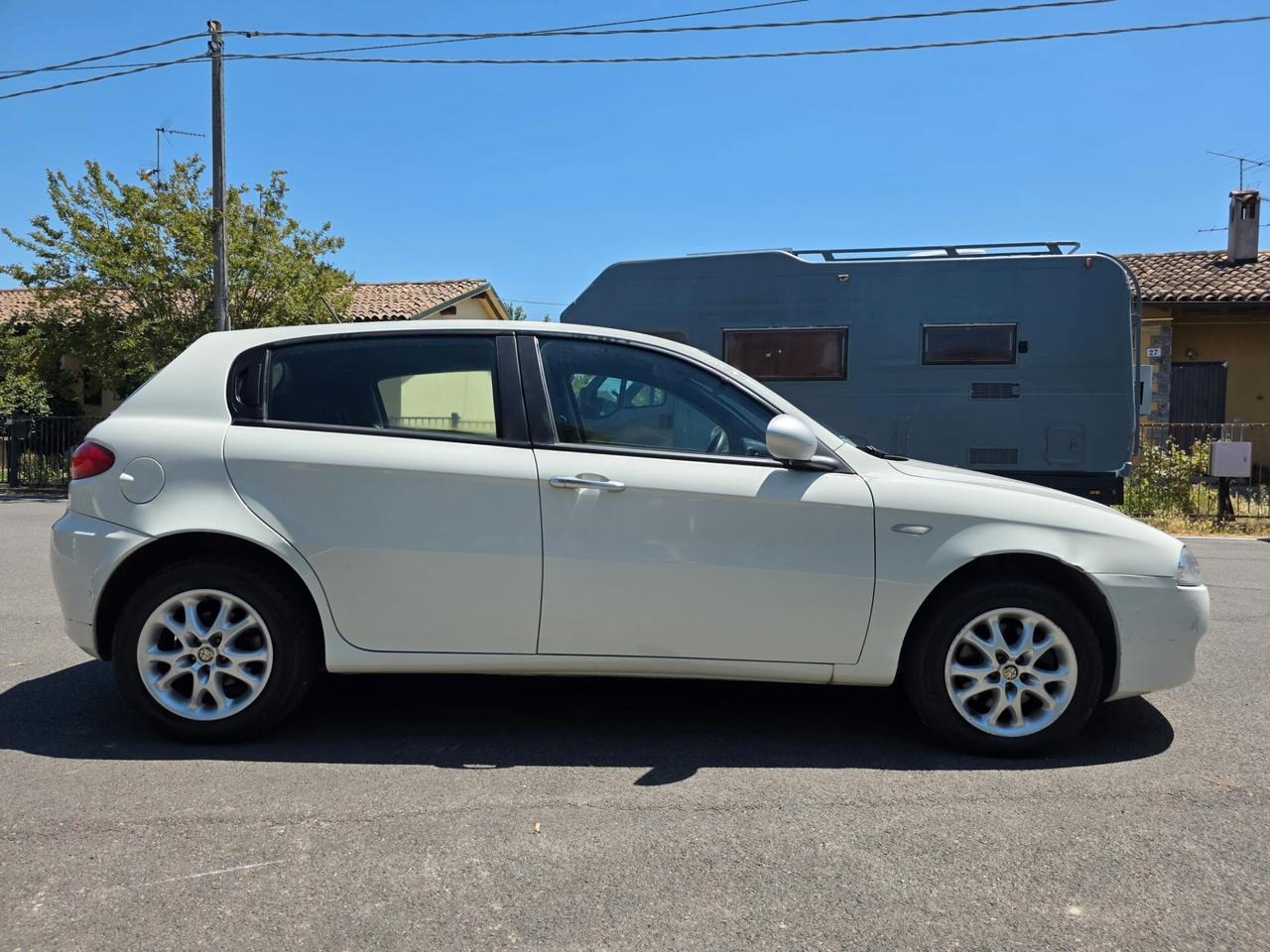 Alfa Romeo 147 1.9 JTD (120) 5 porte Progression