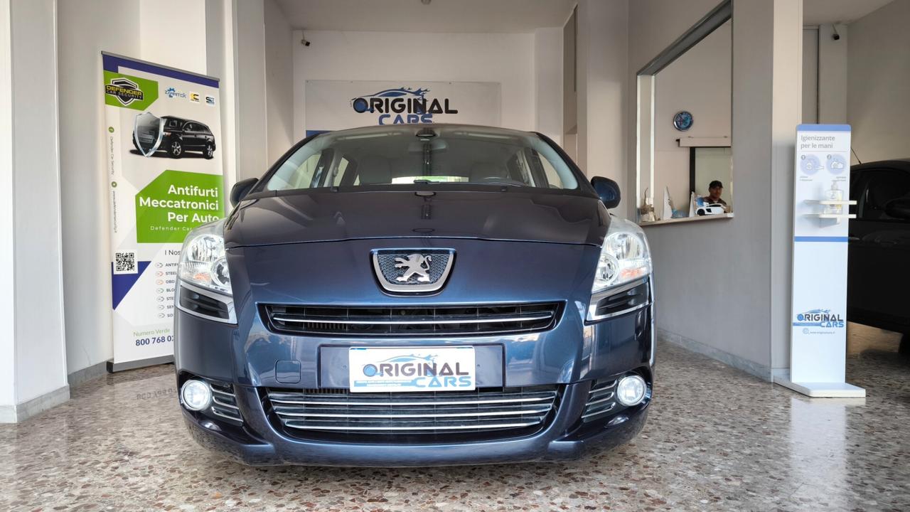 Peugeot 5008 1.6 HDi 112CV Active Mix