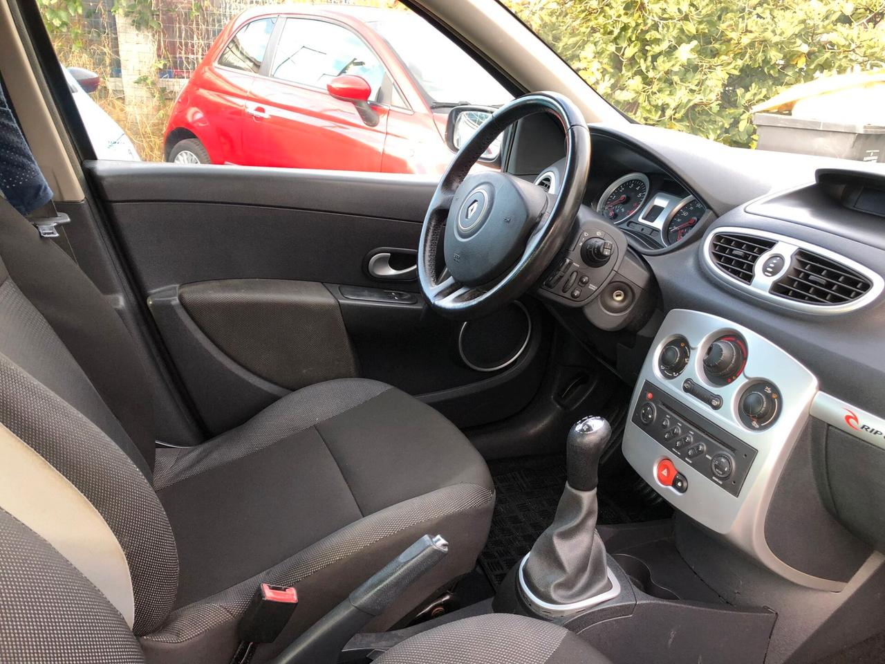 Renault Clio Storia 1.2 5 porte Confort