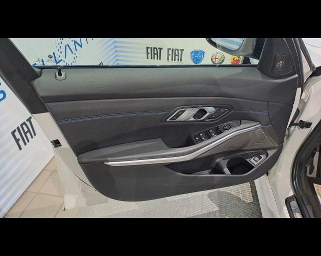 BMW M340 d Touring mhev 48V xdrive auto