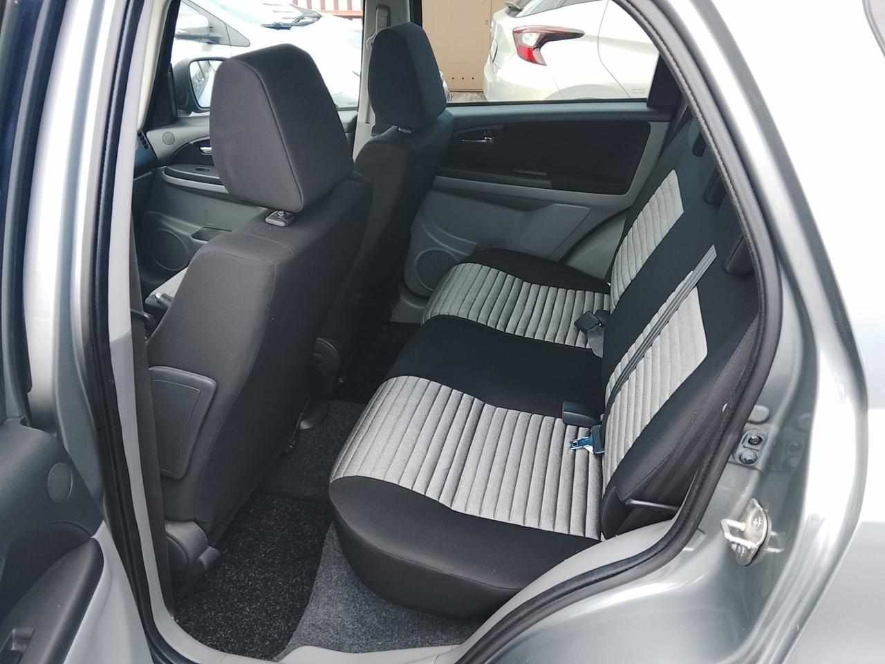 Suzuki SX4 1.6 16V 4WD Outdoor Line GLX NAVI+