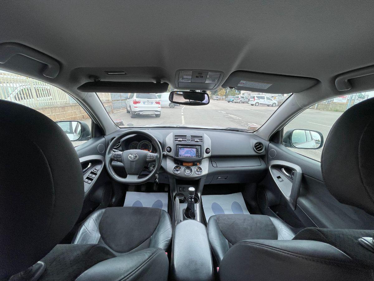 TOYOTA - RAV4 - Crossover 2.2 D-4D 150CV DPF Excl.