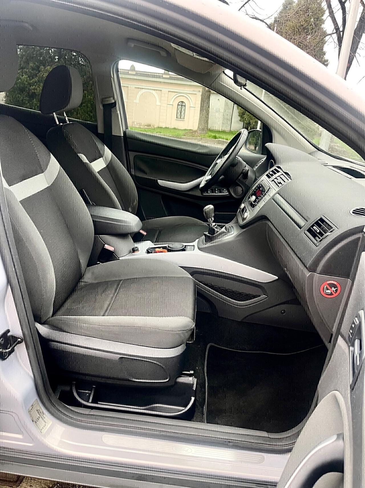 Ford Kuga Kuga 2.0 TDCi 136 CV 2WD DPF