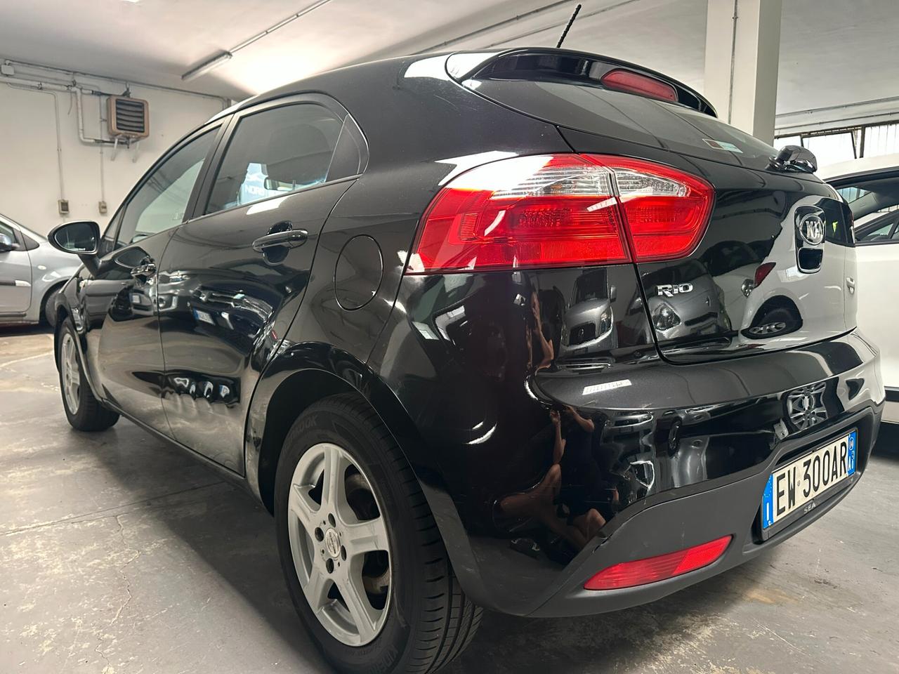 Kia Rio 1.2 CVVT 5p. Cool