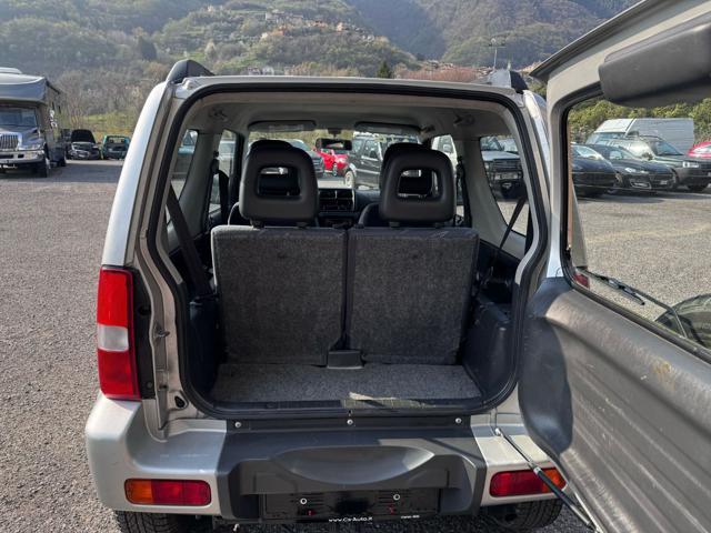 SUZUKI Jimny 1.3i 16V cat 4WD JLX