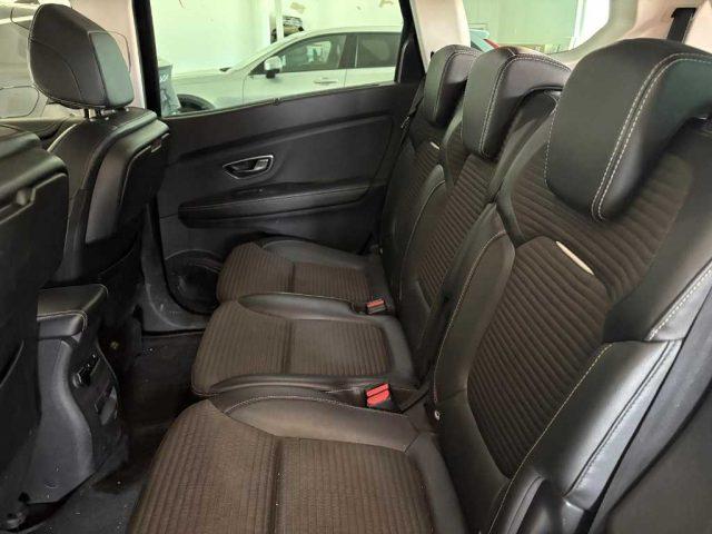 RENAULT D Gran Scénic - Ci 8V 110 CV EC Energy Business