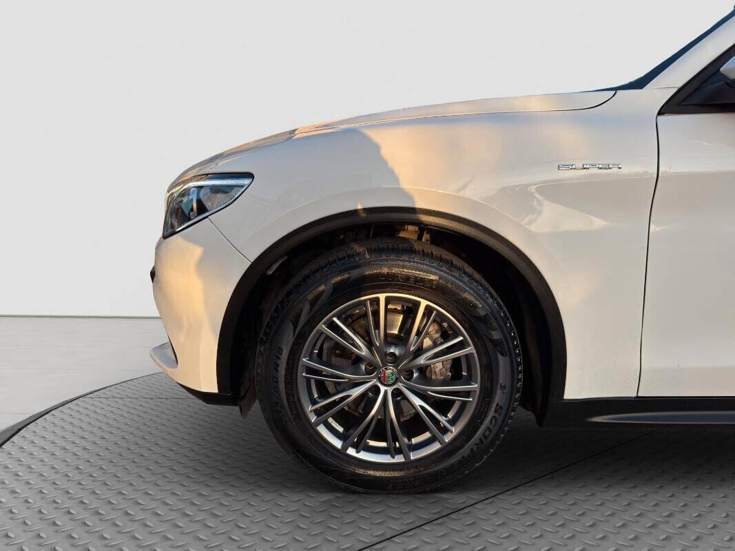 Alfa Romeo Stelvio 2.2 Turbodiesel 160 CV AT8 RWD Business 2021