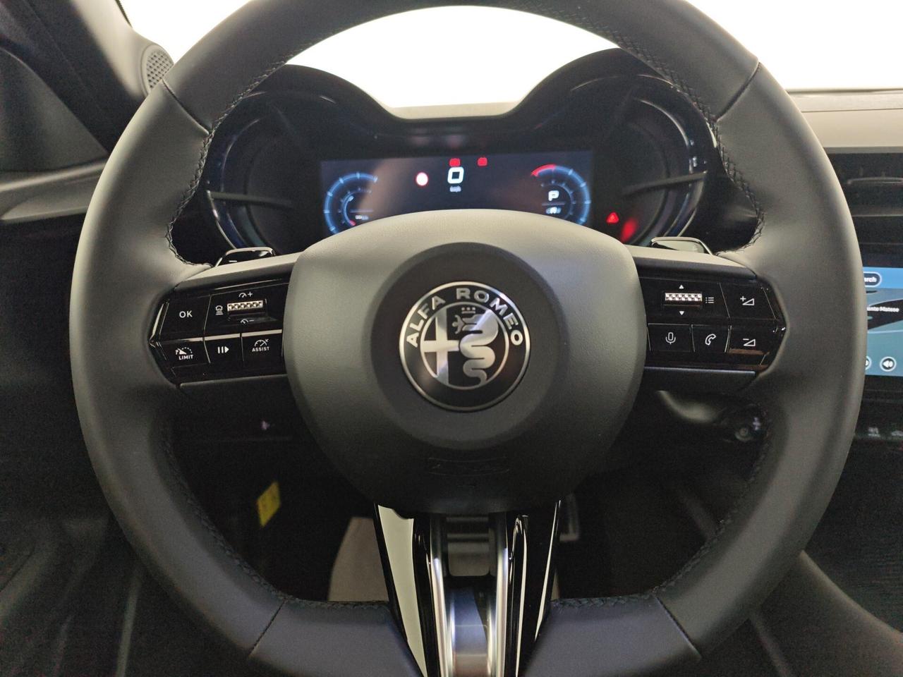 Alfa Romeo Junior 1.2 145 CV Hybrid Speciale