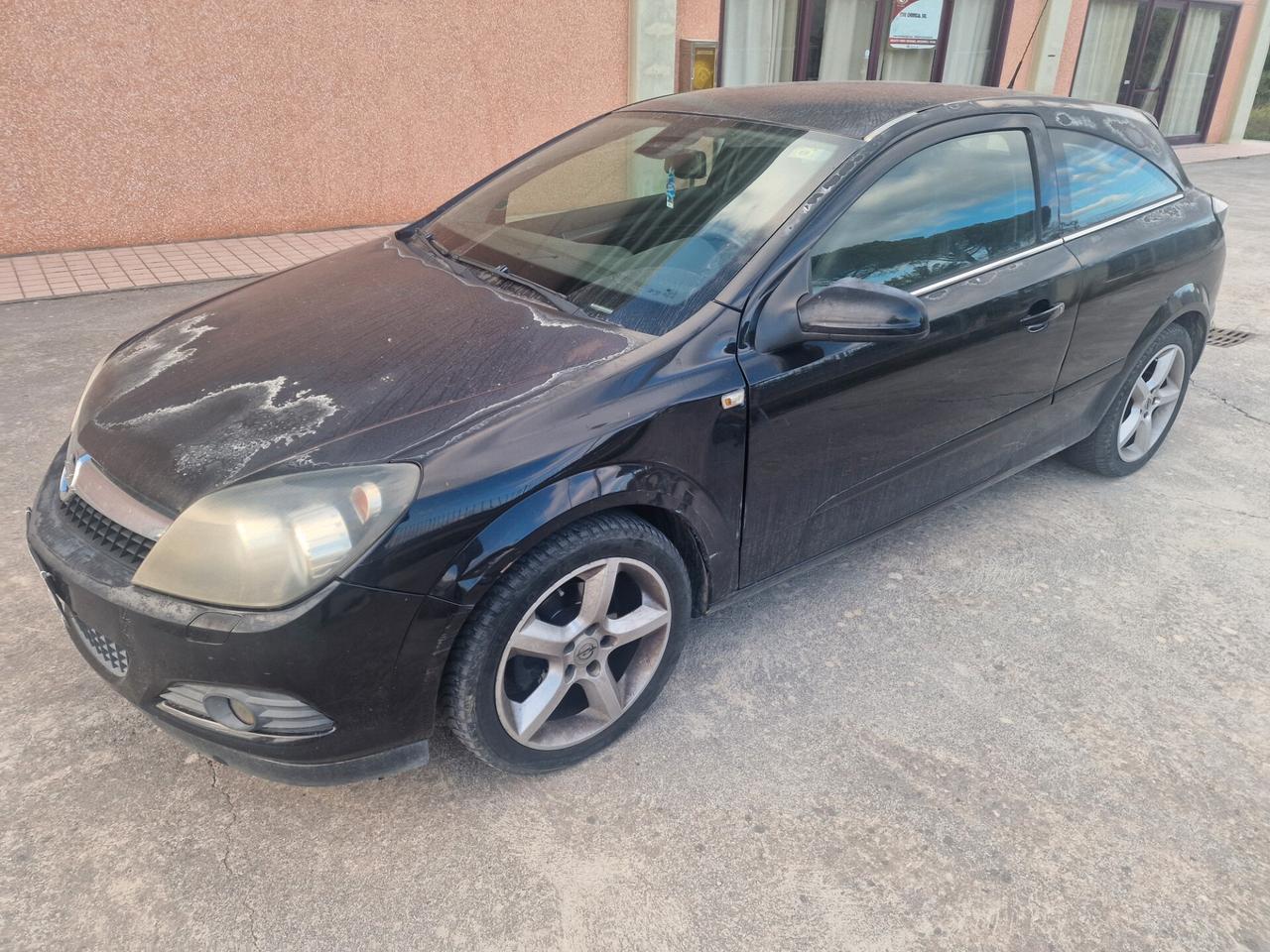 Opel Astra GTC 1.6 T 16V 3 porte Cosmo