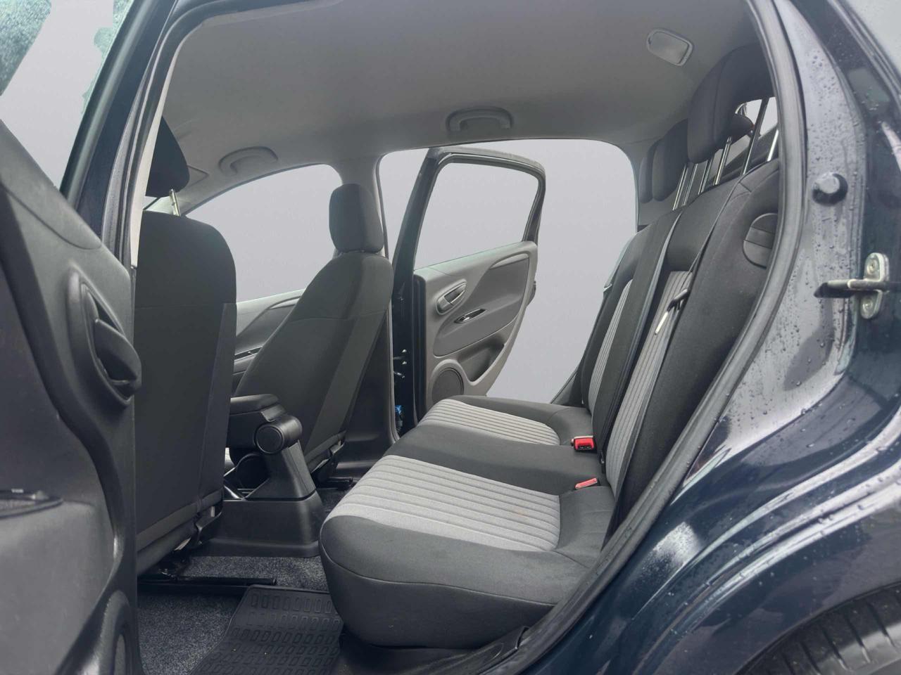 Fiat Punto 1.3 MJT 95 CV STREET-CRUISE-SENSORI-X NEOPATENTATI