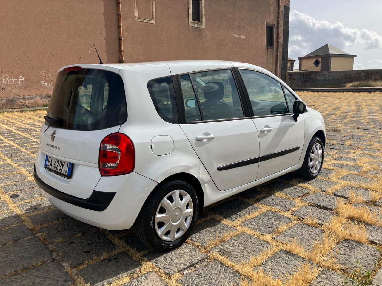 Renault Modus1.5 dCi 85CV UNIPROPR soli 44000km