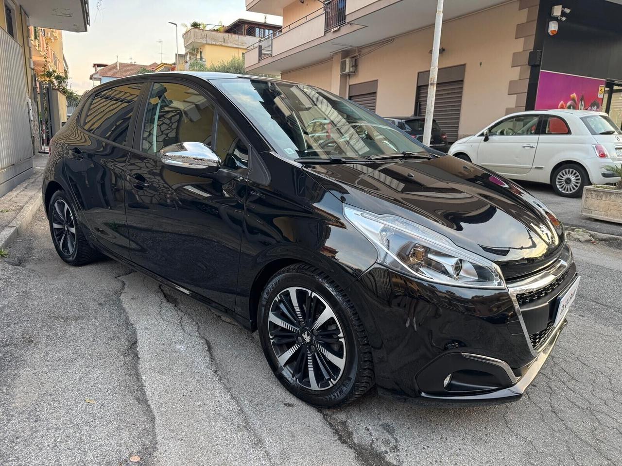 Peugeot 208 BlueHDi 100 S&S Allure Pack"Full Optional"