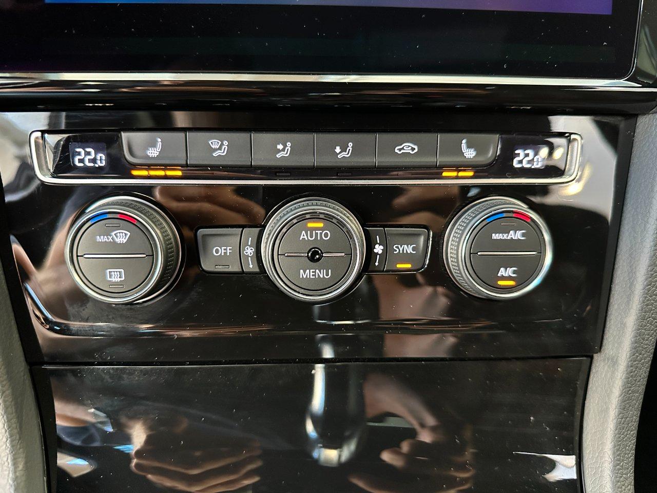 Volkswagen Golf GTI 2.0 tsi Performance DSG - 19" - Tetto - Keyless