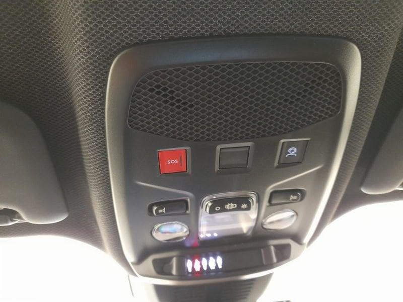 Jeep Avenger e-Hybrid 1.2 MHEV e-Hybrid Turbo Altitude