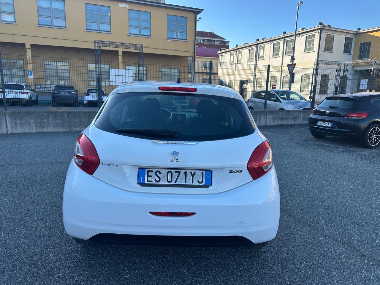 Peugeot 208 1.4 VTi 95 CV 5p. GPL Access