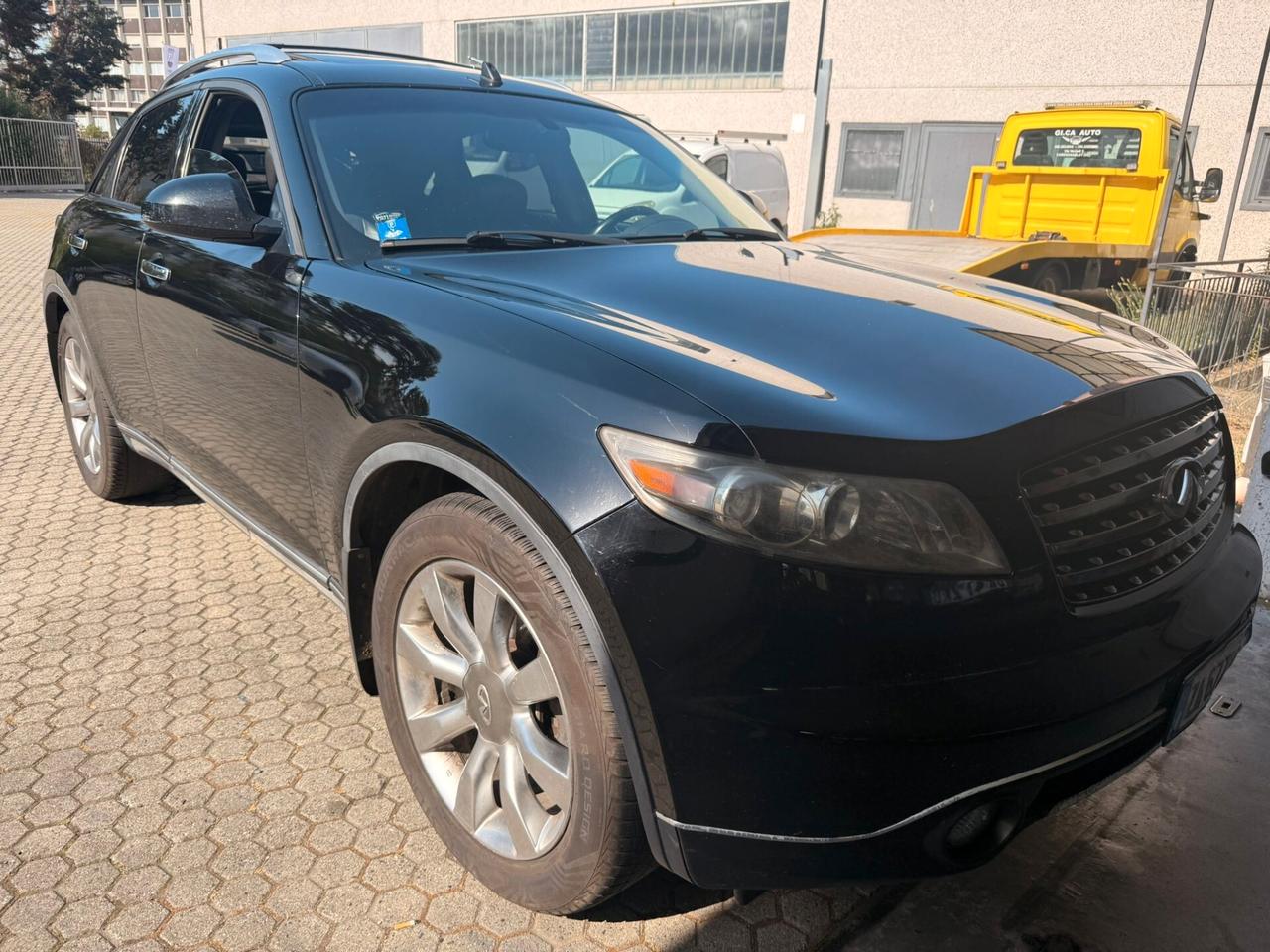 Infiniti FX35