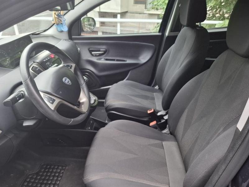 Lancia Ypsilon III 2015 1.2 Gold s&s 69cv my19