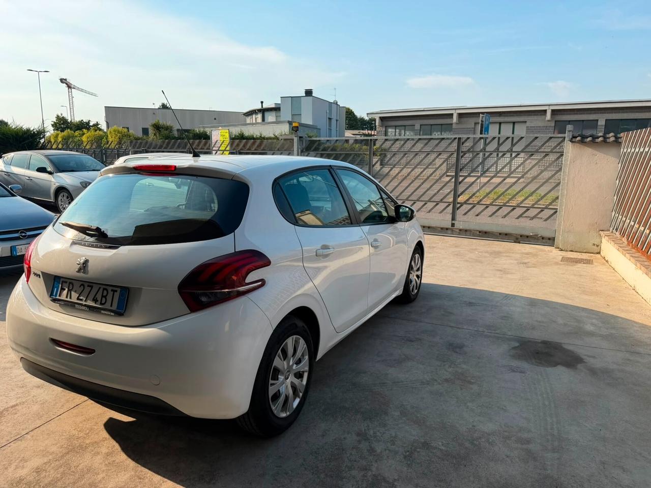 Peugeot 208 BlueHDi 100 S&S 5 porte Van Active