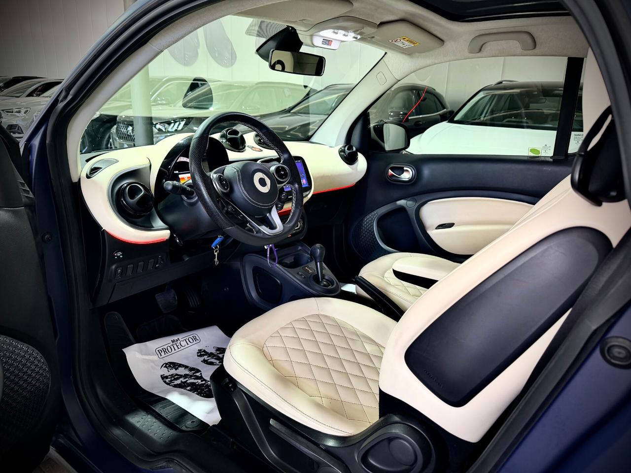Smart Fortwo 1.0 70CV Twinamic GPL Customized