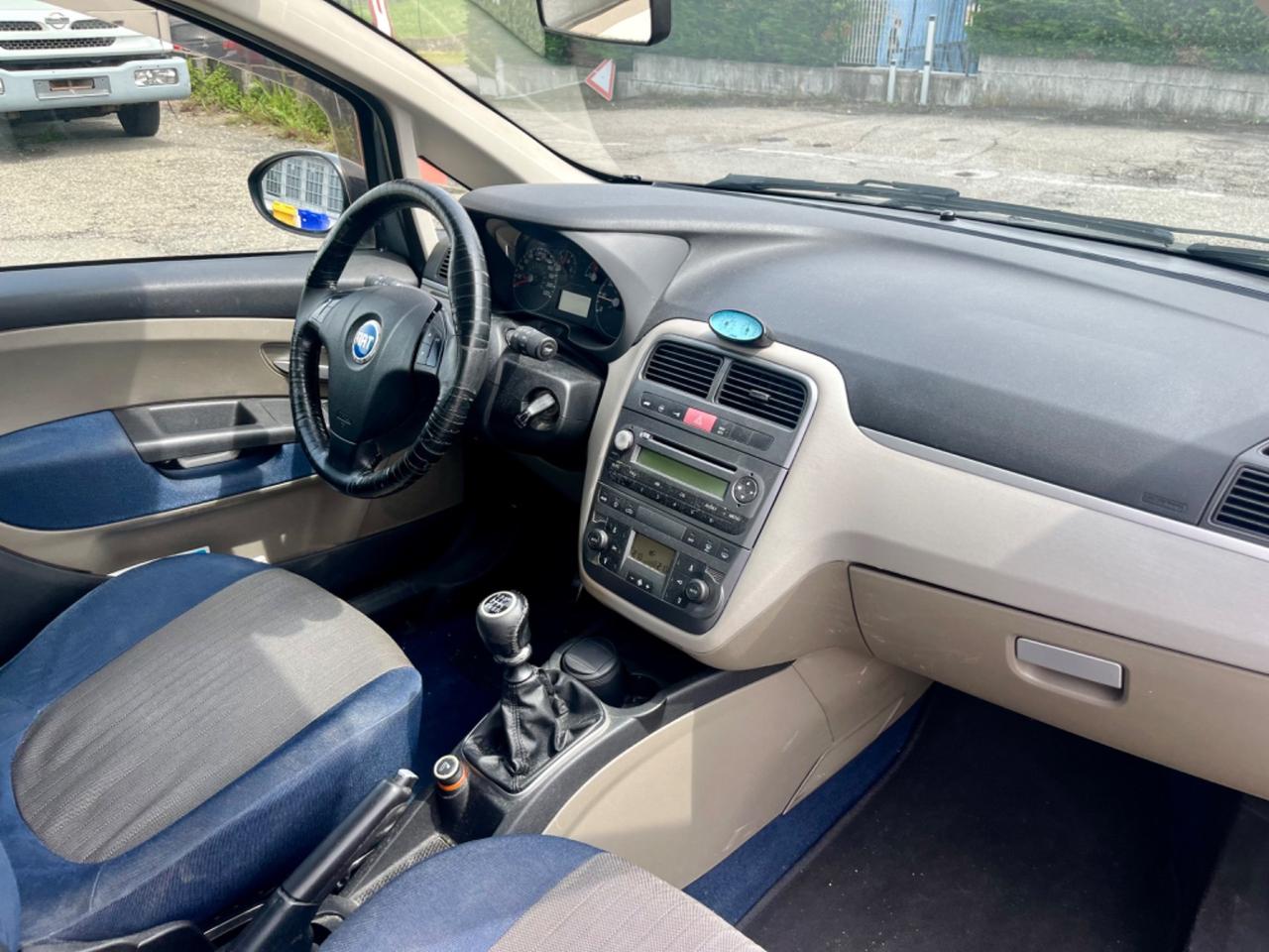 Fiat Grande Punto 1.4benz 2006 184.000km per neopatentati
