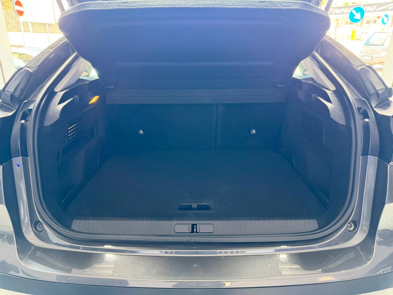 Citroen C4 BlueHDi 130 EAT8 Feel Pack