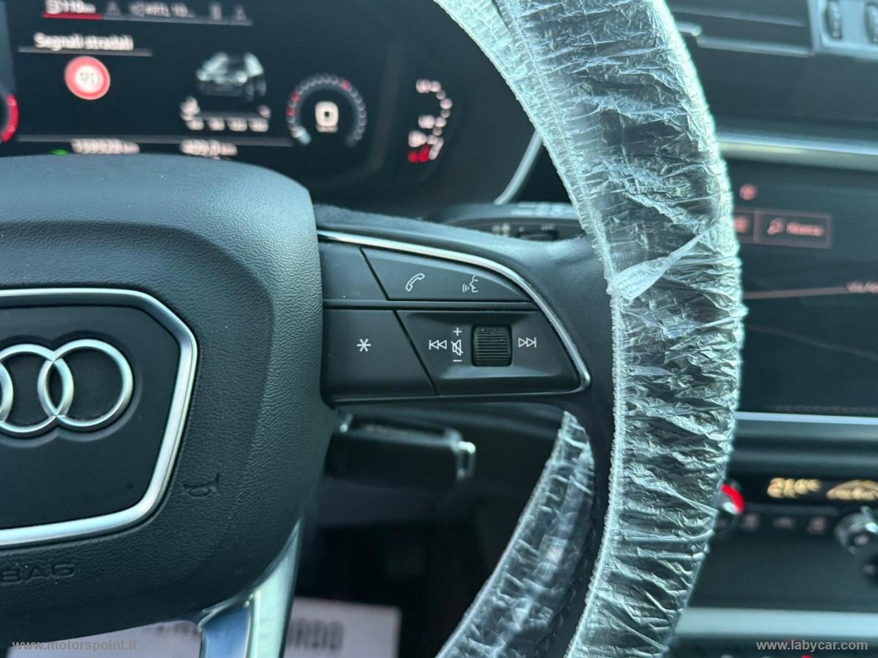 AUDI Q3 35 TDI Business