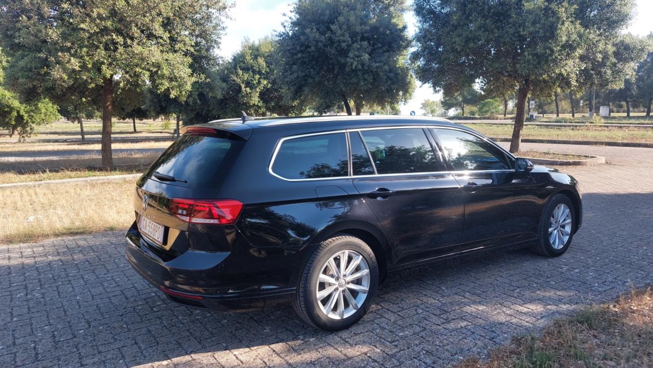 Volkswagen Passat 1.6 diesel 120cv DSG