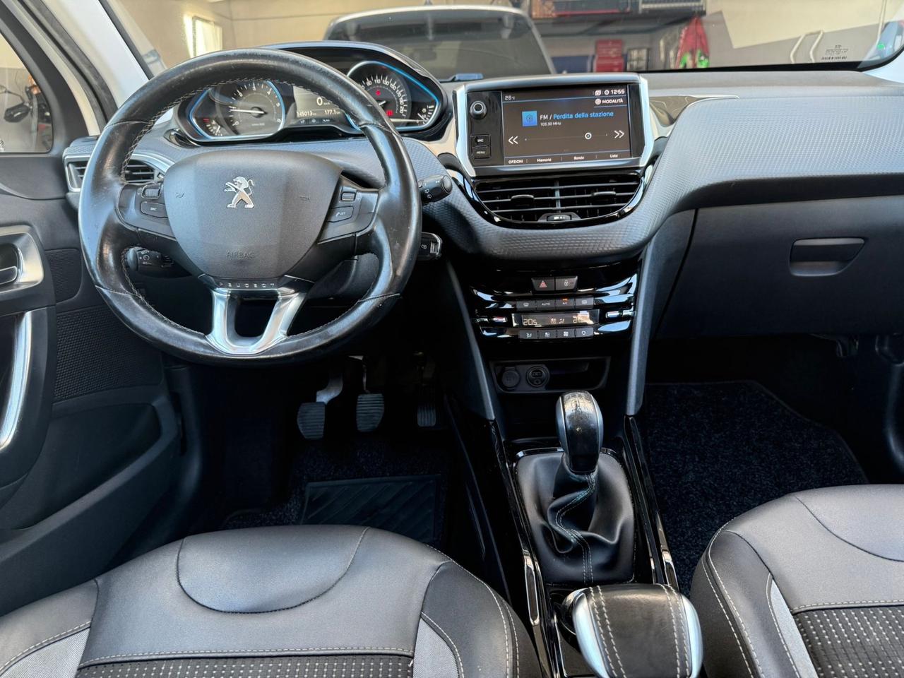 Peugeot 2008 BlueHDi 100 Allure