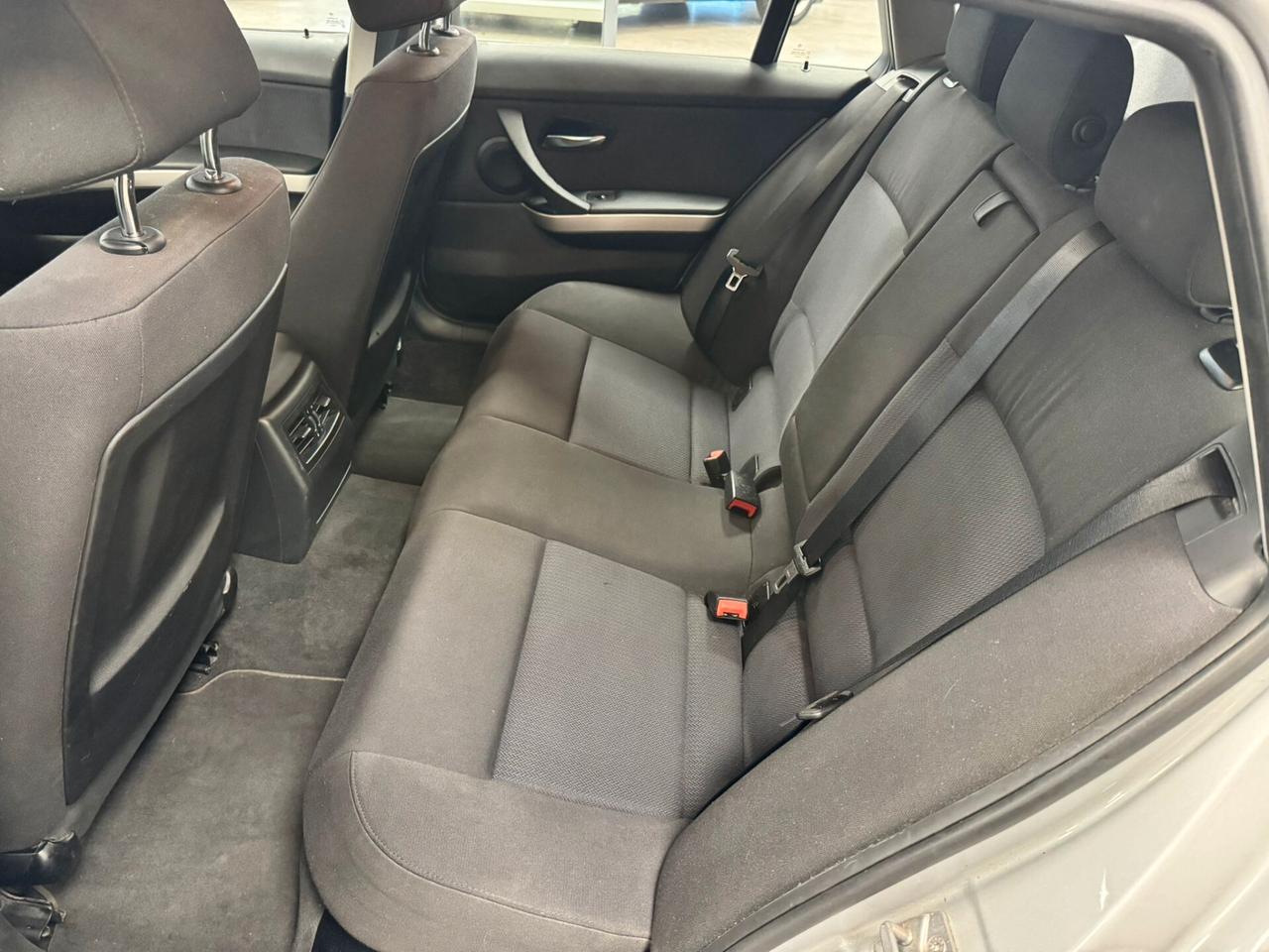 Bmw 318 318d 2.0 143CV Touring