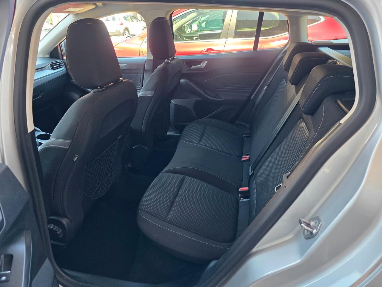 Ford Focus 1.5 tdci 120 CV automatico SW Business