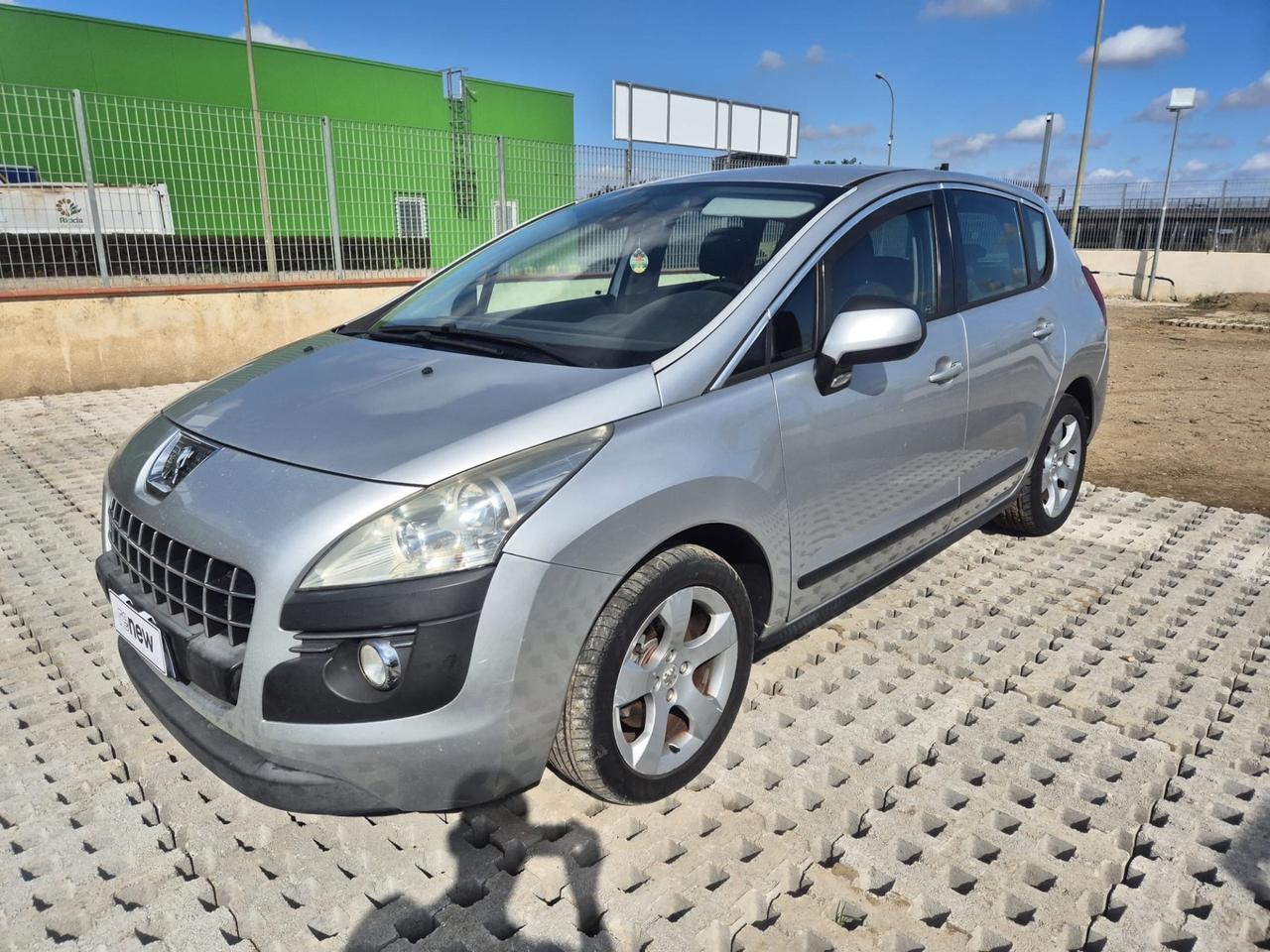 Peugeot 3008 2.0 HDi 150CV Business