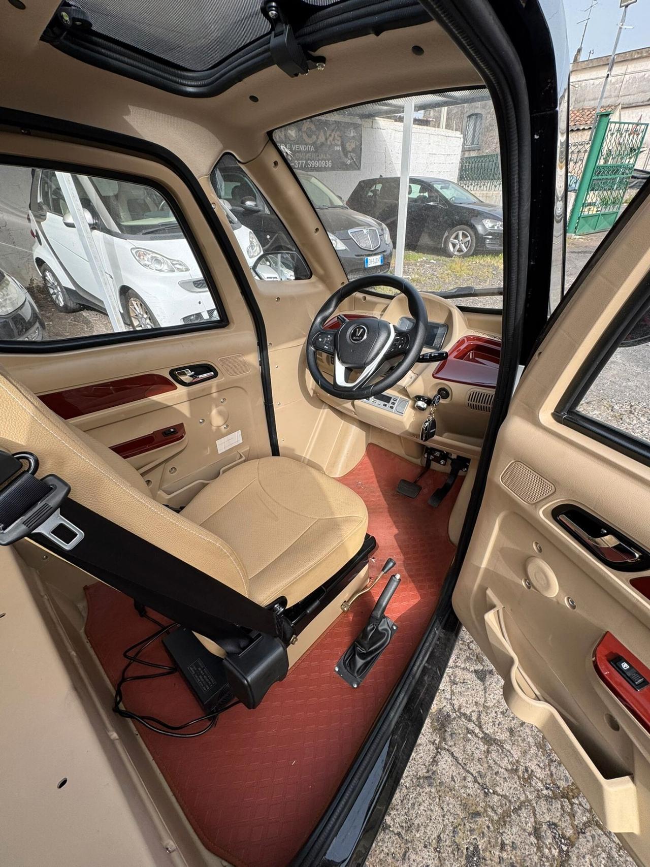 AUTO ELETTRICA GUIDA LIBERA MOB30A