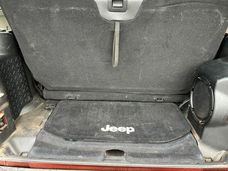 Jeep Wrangler Wrangler 2.8 CRD DPF Sahara Auto