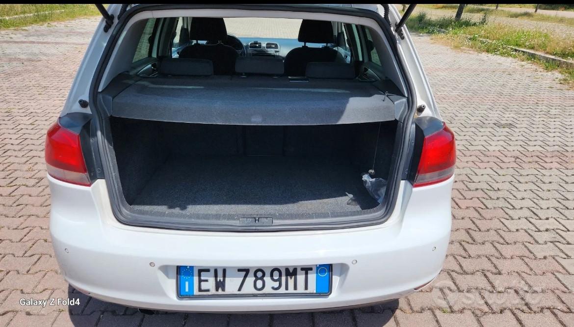 Volkswagen Golf 6 1.6 TDI 105 cv 5p. Highline